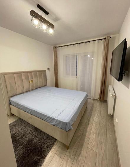 Apartament cu 2 camere în Apărătorii Patriei