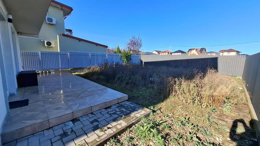 Casă individuală cu 4 camere cu Canalizare în Valea Lupului