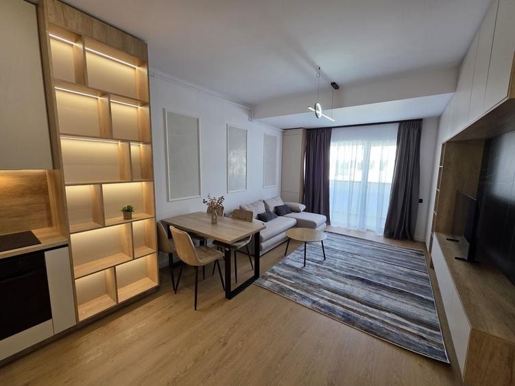 Apartament cu 2 camere decomandat în Florești
