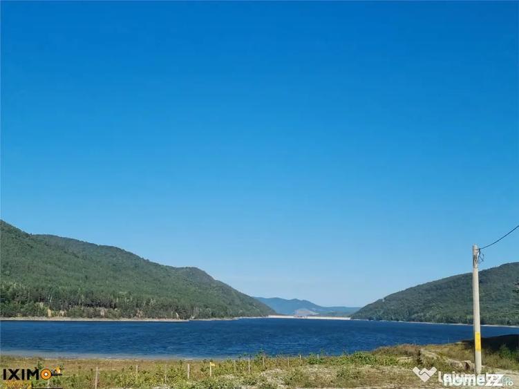 Teren de 6000 mp, în Central