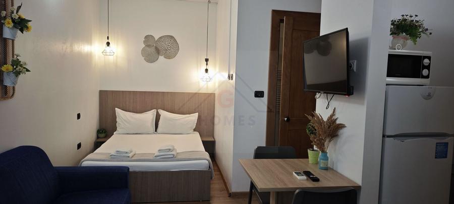 Garsonieră decomandată, mobilată în Complex Studențesc