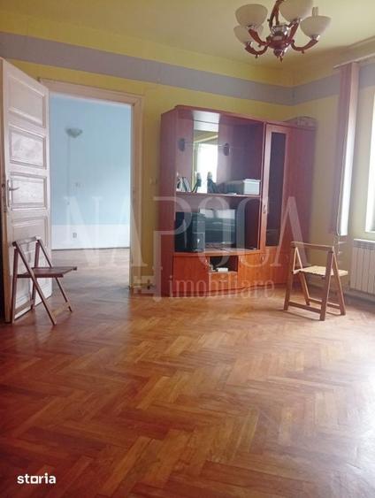 Casă cu 5 camere cu Teren 349 Mp în Iorga