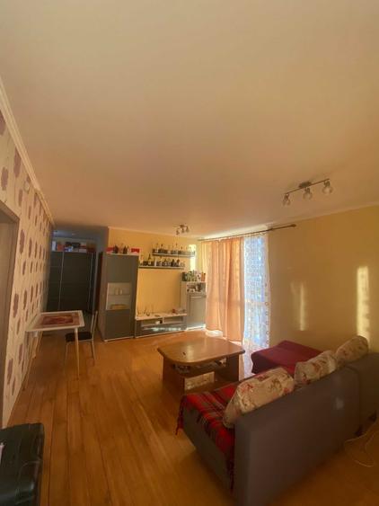 Apartament cu 2 camere decomandat în Exterior Vest
