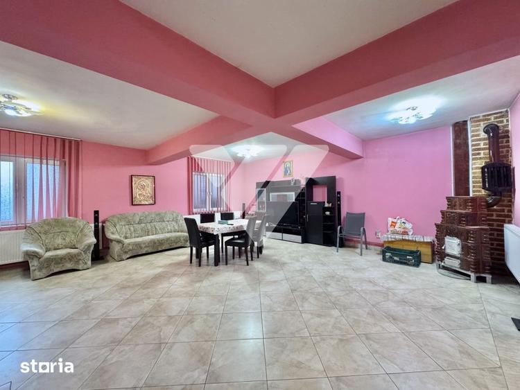 Casă cu 5 camere cu Teren 820 Mp în Șura Mică