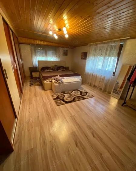 Apartament cu 3 camere decomandat în Rahova