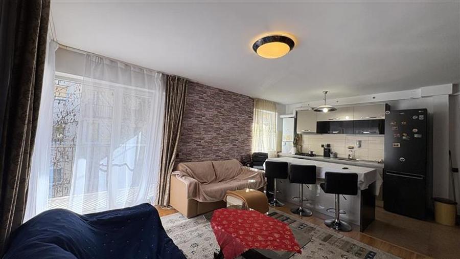 Apartament cu 2 camere circular, mobilat în Florești