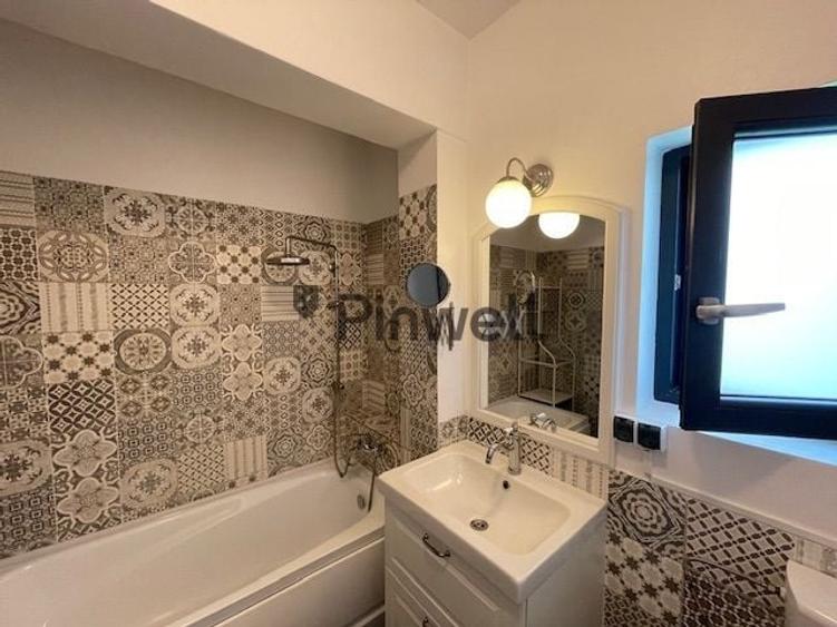 Duplex cu 4 camere cu Canalizare în Odăi