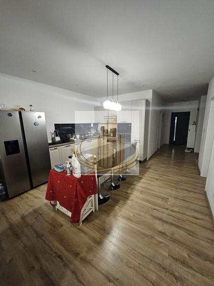 Duplex cu 4 camere cu Canalizare în Dumbrăvița