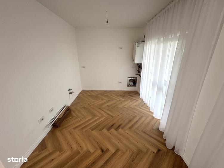 Casă cu 4 camere în Bucium