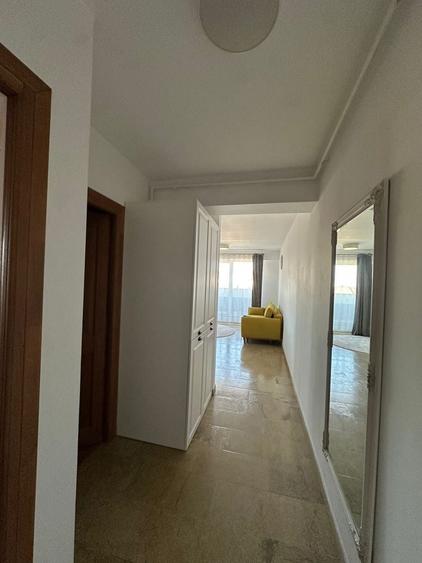 Apartament cu 2 camere semidecomandat în Între Lacuri