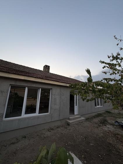 Casă cu 4 camere în Zădăreni