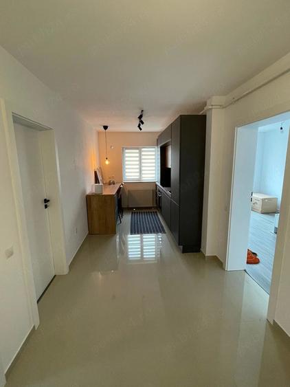 Apartament cu 2 camere decomandat, mobilat în Florești