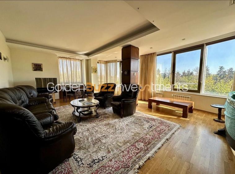 Apartament cu 3 camere decomandat, mobilat în Primăverii
