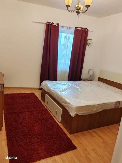 Apartament cu 3 camere decomandat în Doamna Ghica