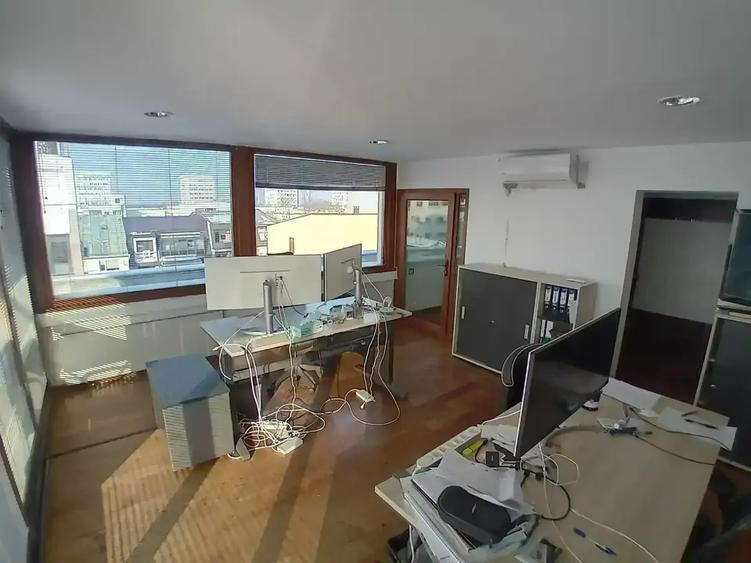 Duplex cu rooftop de 80 mp în Dorobanți, 6 camere - 8