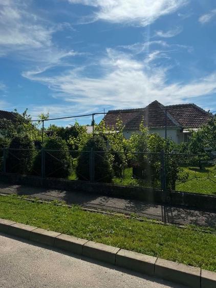Casă cu 3 camere în Central
