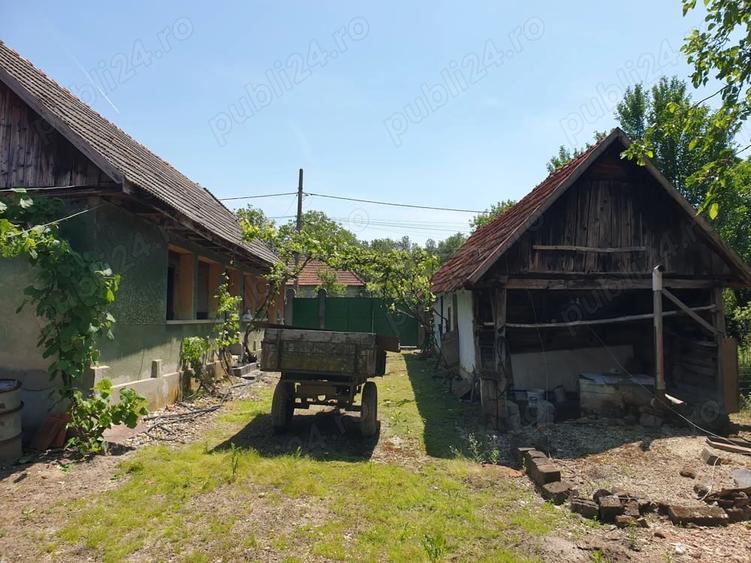 Casă cu 3 camere cu Teren 2254 Mp în Fădimac