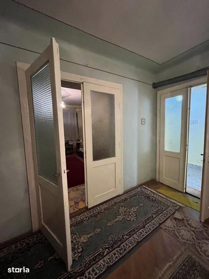 Casă cu 2 camere cu Teren 600 Mp în Central