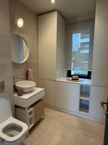 Duplex cu 4 camere cu Canalizare în Central