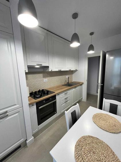 Apartament cu 2 camere decomandat în Aviației