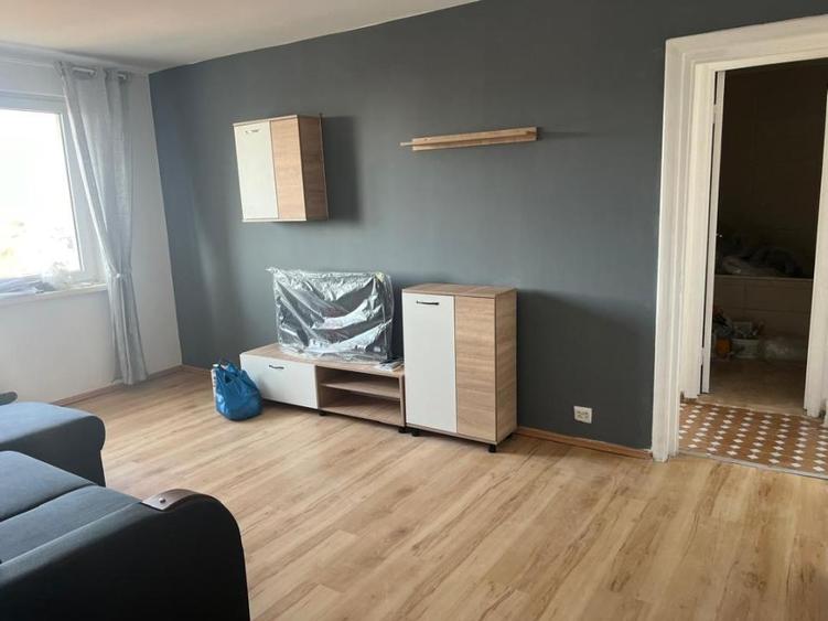 Apartament cu 3 camere în Moșilor