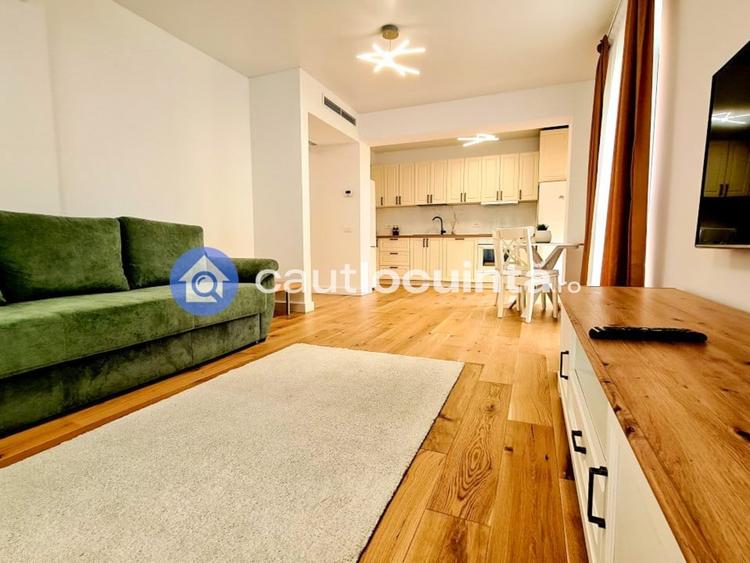Apartament cu 3 camere decomandat, mobilat în Timpuri Noi