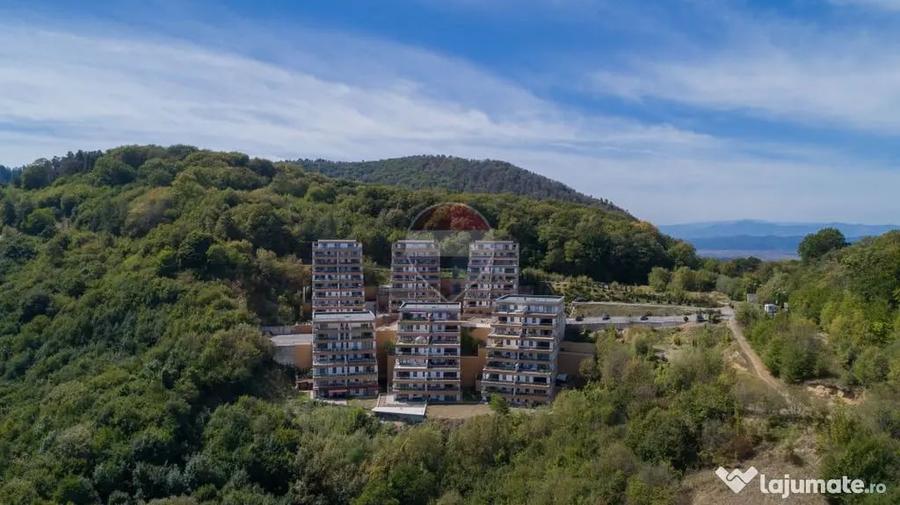 Apartament cu 2 camere decomandat în Drumul Poienii