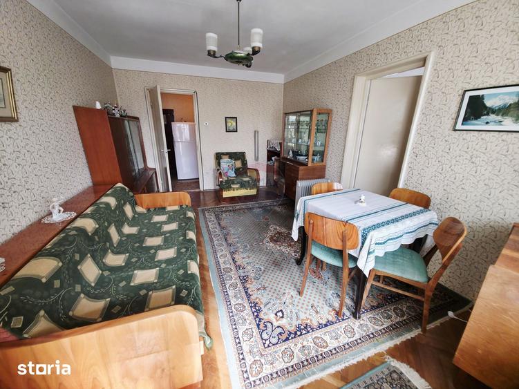 Apartament cu 2 camere decomandat în Precista