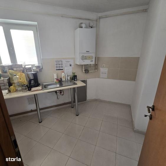 Apartament cu 3 camere în Rădeana