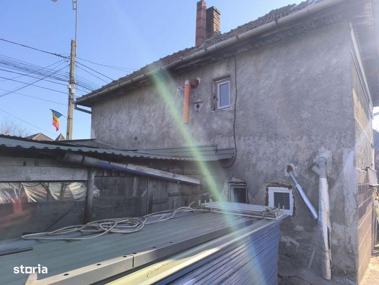 Casă cu 2 camere în Sânnicoară