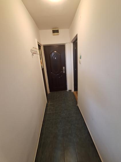 44900 euro!!! Garsoniera Et 3 Zona Complexul Studentesc. - 6