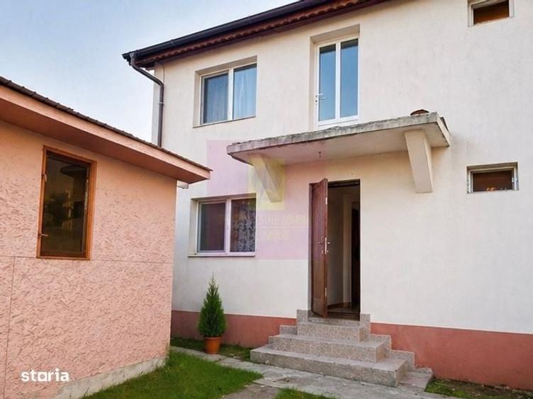 Casă cu 4 camere în Sadina