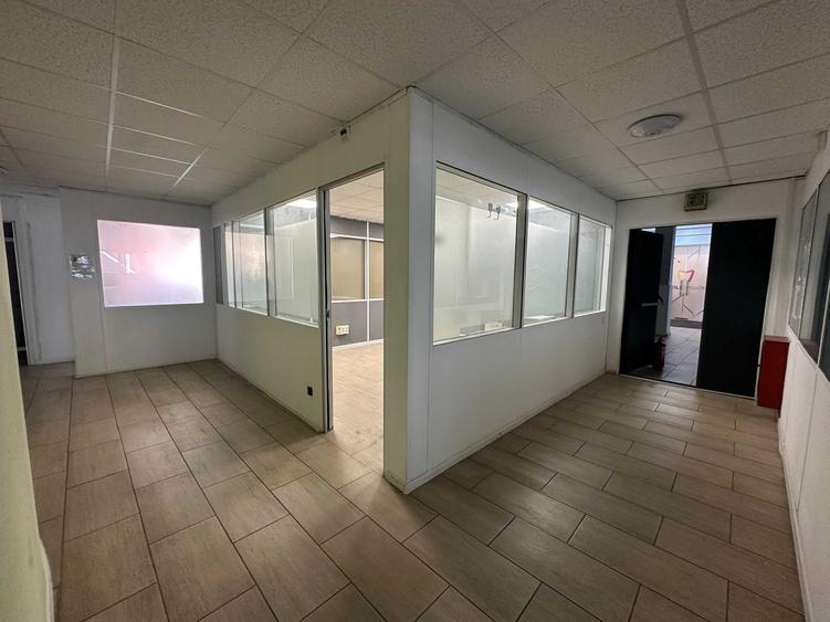 Spațiu comercial, de 107 mp, în Central