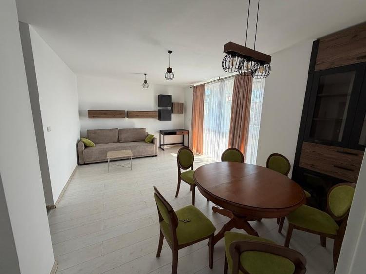 Apartament cu 2 camere decomandat, mobilat în Răcădău