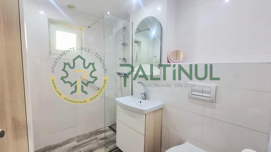 Apartament cu 3 camere semidecomandat, mobilat în Terezian