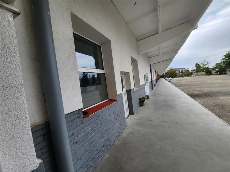Spațiu industrial, de 5,000 mp, în Est