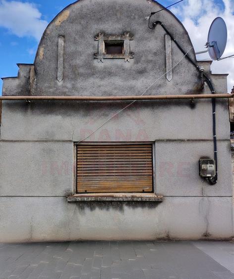 Casă individuală cu 4 camere cu Canalizare în Exterior Vest