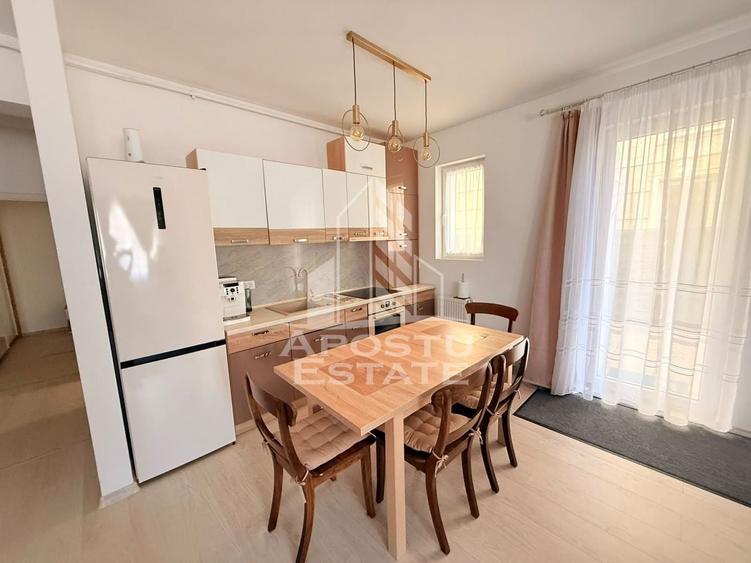 Apartament cu 2 camere semidecomandat în Giroc