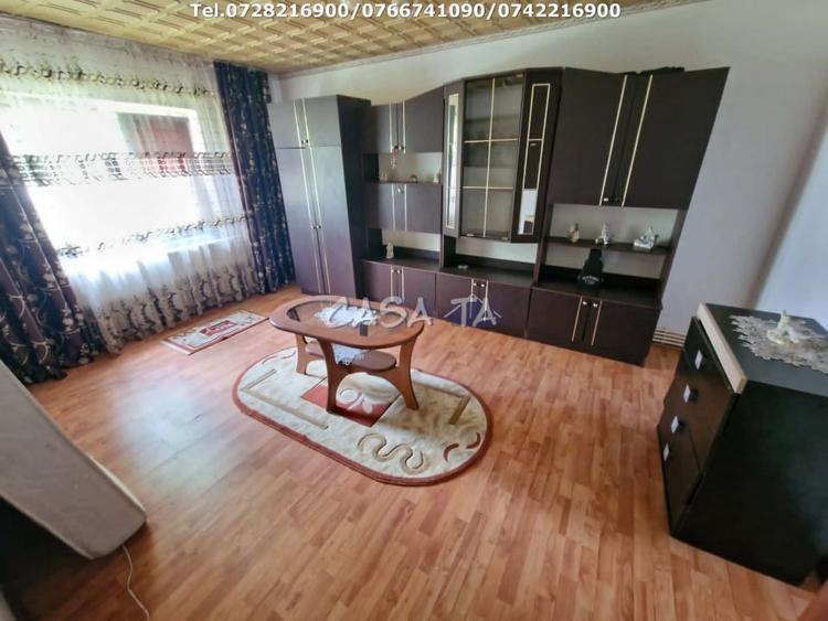Apartament cu 2 camere decomandat, mobilat în Central