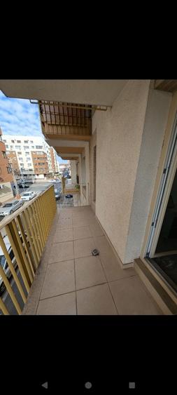 Apartament cu 2 camere semidecomandat în Chitila