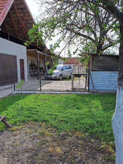 Casă cu 3 camere cu Teren 2877 Mp în Bethausen