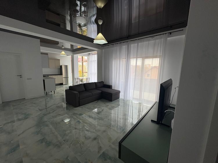 Apartament cu 2 camere semidecomandat în Exterior Vest