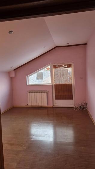 Casă individuală cu 6 camere cu Teren 170 Mp în Ovidiu
