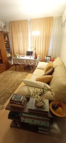 Apartament decomandat în Obor