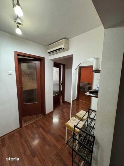 Apartament cu 3 camere decomandat în ICIL