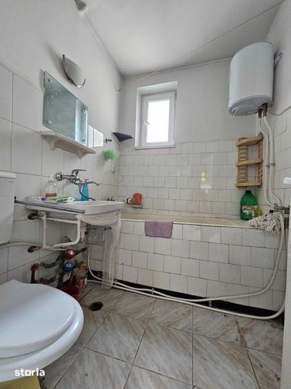 Apartament cu 3 camere semidecomandat în Ultracentral