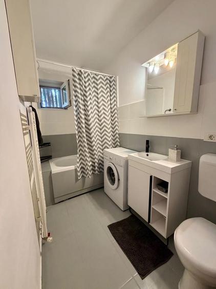 Apartament cu 2 camere semidecomandat în Podgoria