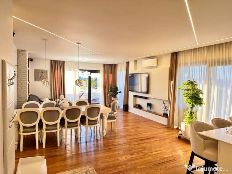 Apartament cu 7 camere semidecomandat în Bună Ziua