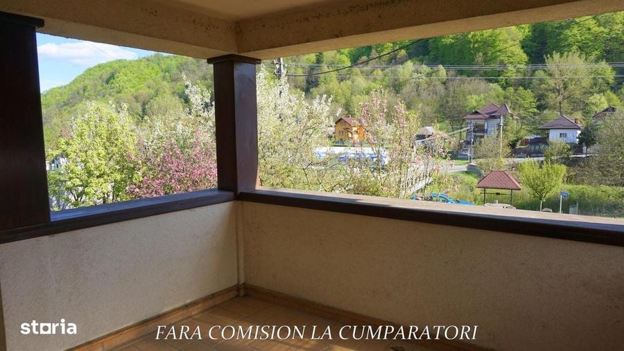 Casă cu 4 camere în Frâncești