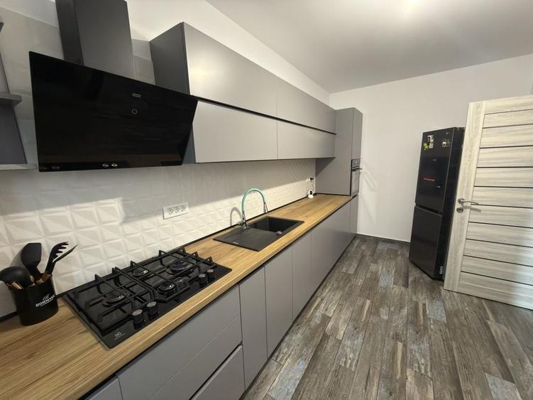 Casă cu 3 camere cu Teren 250 Mp în Berceni
